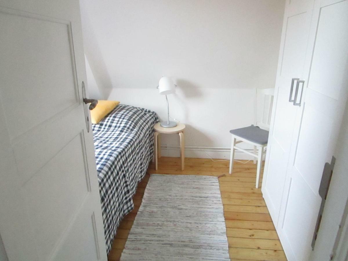 Ferienwohnungen Hebbel Husum  Bagian luar foto